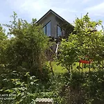 Holiday home Dom Z Ogrodem *