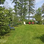Holiday home Dom Z Ogrodem