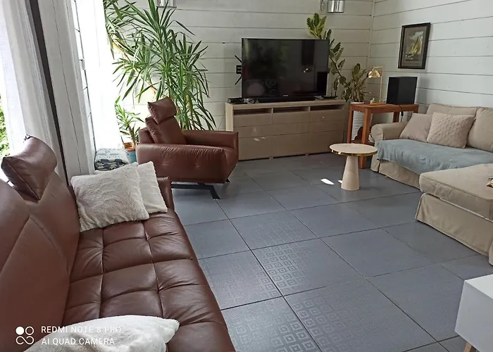 בית נופש Dom Z Ogrodem *